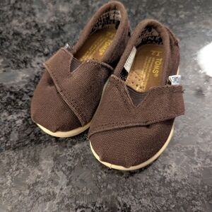 TOMS Kids Brown Canvas Sneakers